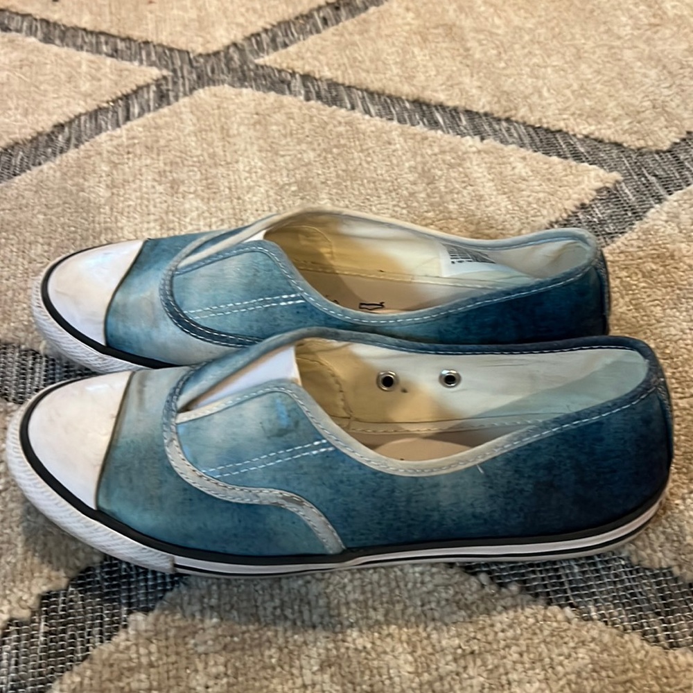 Converse slip on